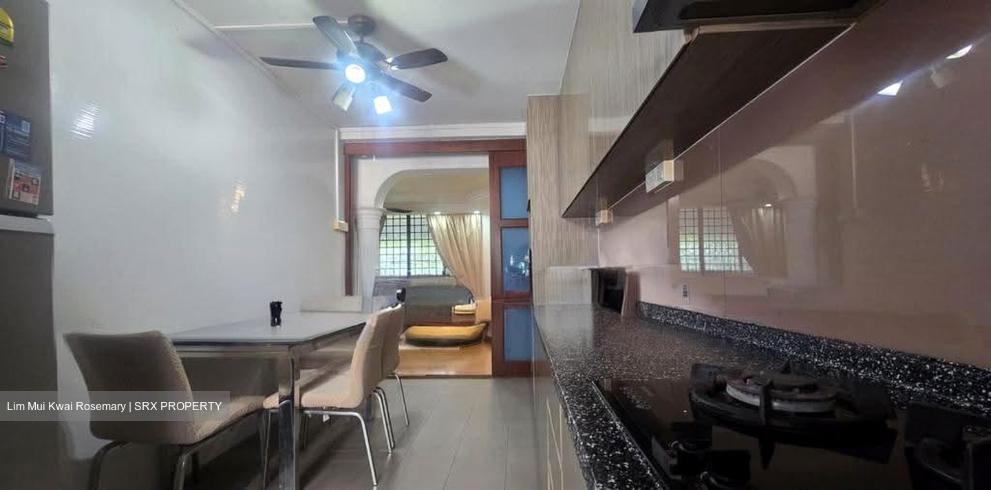Blk 303 Hong Kah Green (Bukit Batok), HDB 4 Rooms #611579381